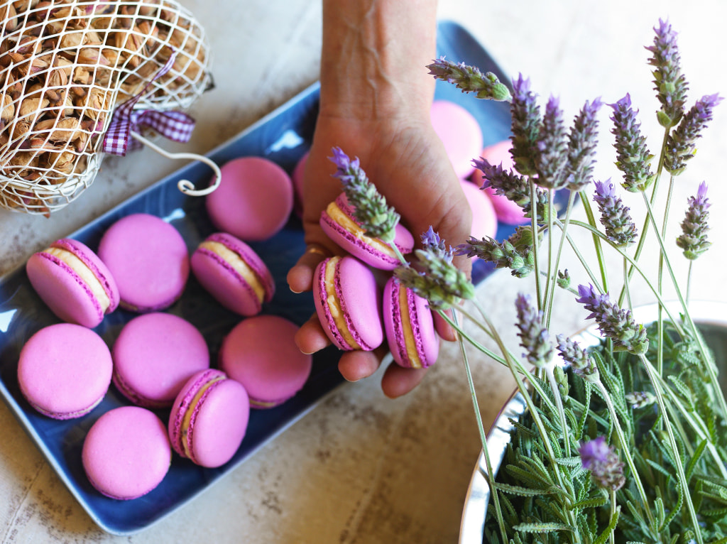 Macaron com Recheio de Lavanda (Creme de Manteiga)