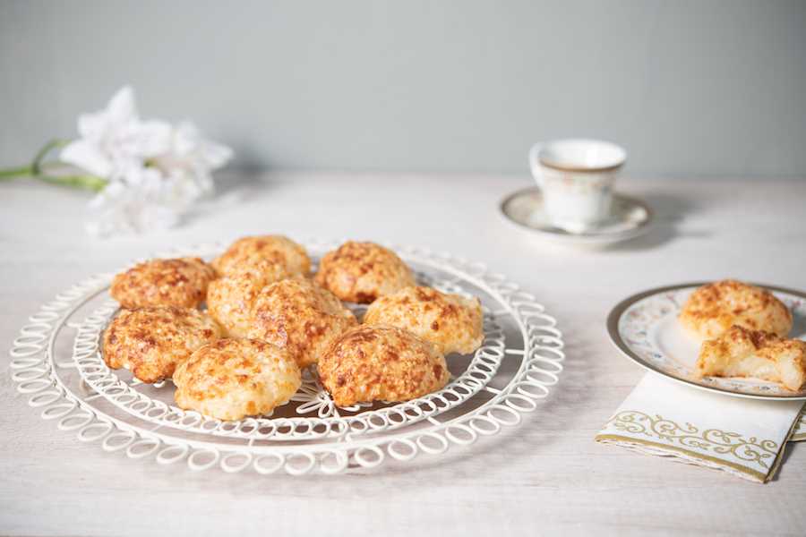 Pãozinho de Tapioca com Queijo