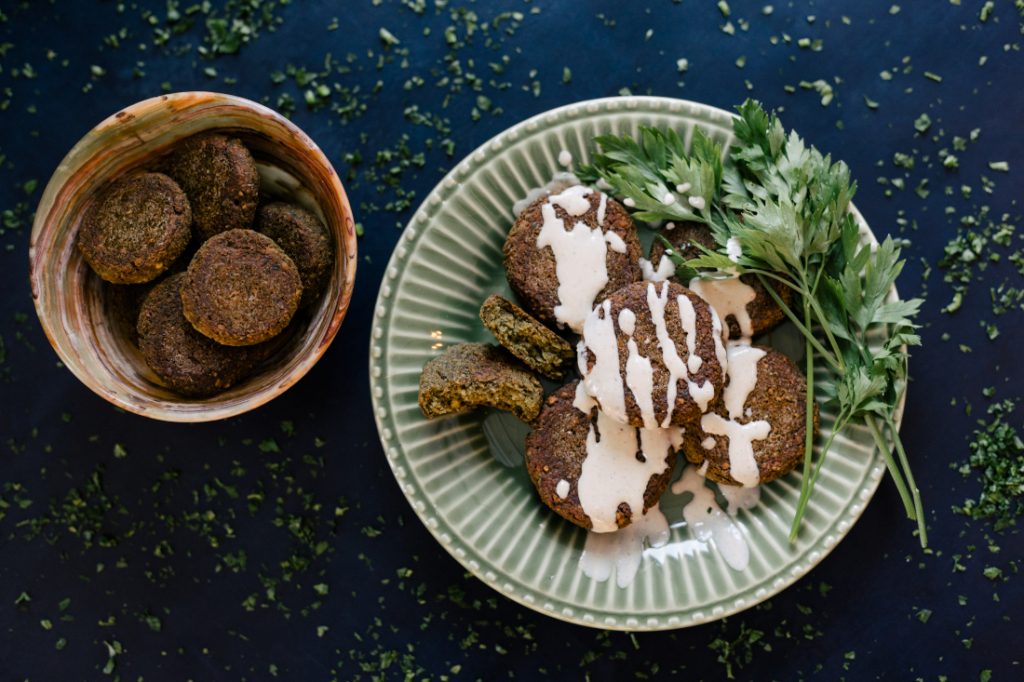 Falafel com Molho de Tahine