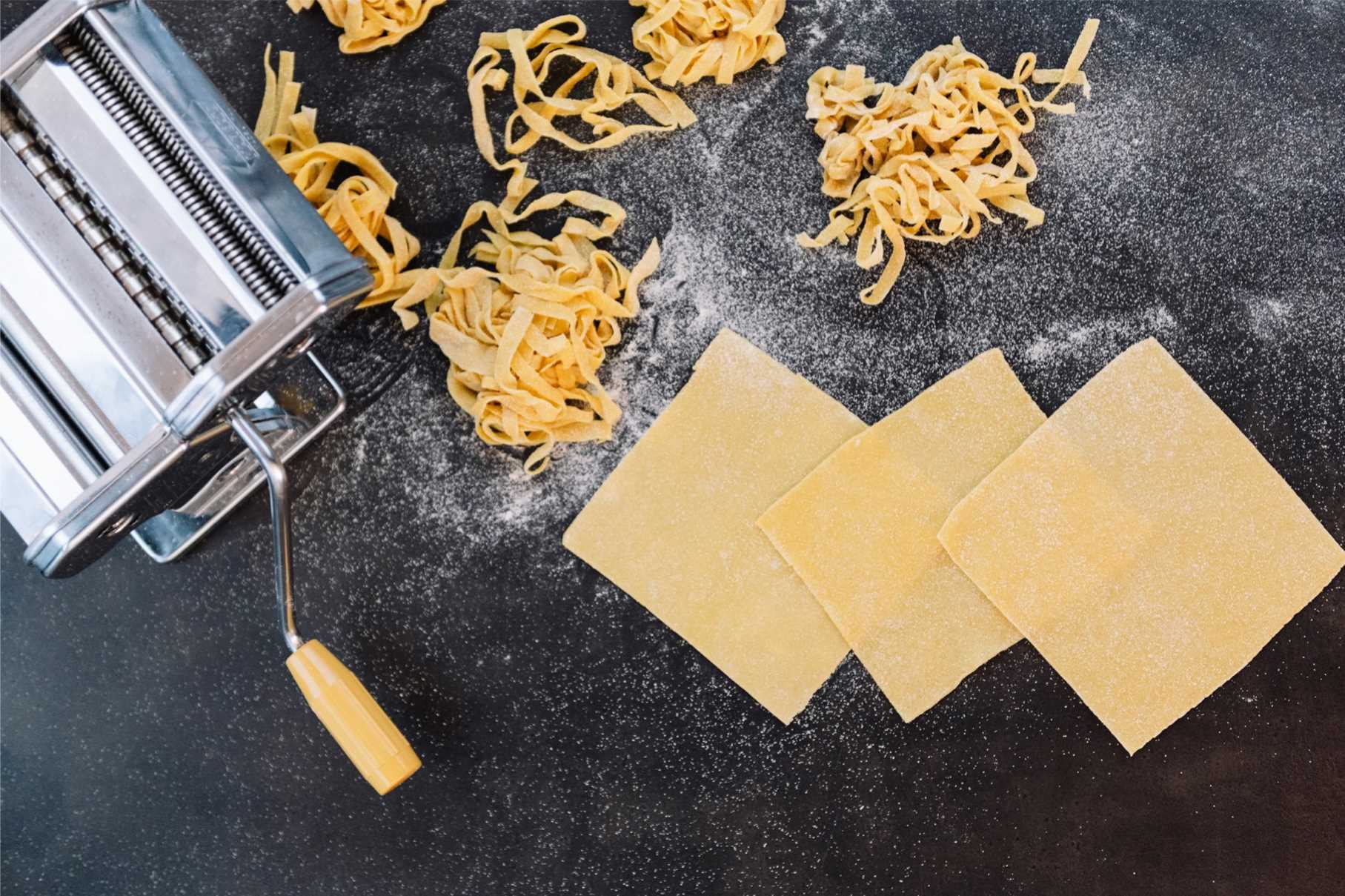 Massa Fresca de Fettuccine e Lasanha