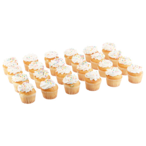 White Cupcakes With White Icing