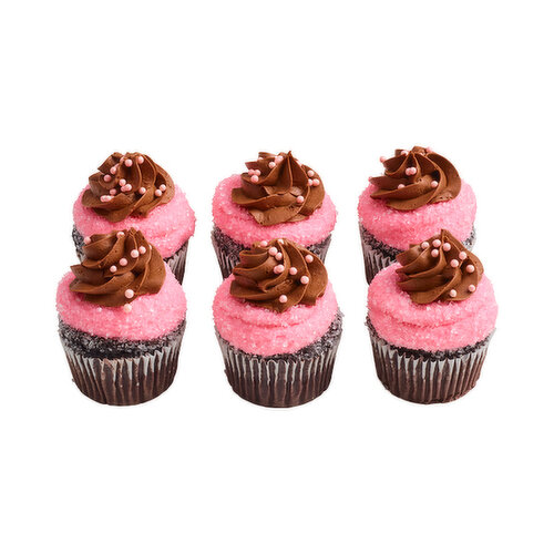 Fresh Chocolate Strawberry Cupcakes