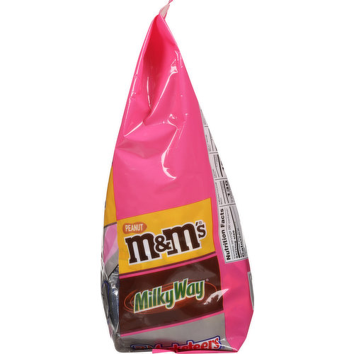 Candy Favorites Milk Chocolate M&M's 7 oz. Flat Bags - 6 / Box - Candy  Favorites