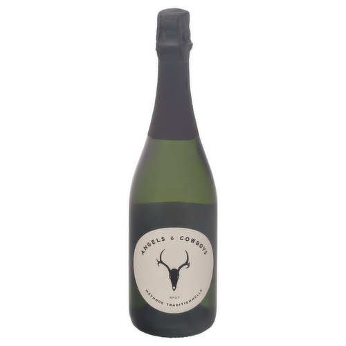 There's a lover, a trailblazer and a rule breaker in all of us. Dare to indulge. This Methode Traditionelle Brut exhibits attractive notes of golden delicious apple and citrus blossom. Fresh and zesty on the entry, the enduring bubbles release fragrant toasted brioche and roasted almond flavors on the midpalate. A creamy finish completes the profile of this elegant blend.