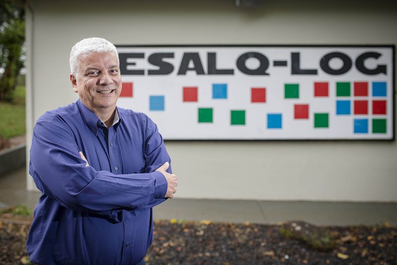 E aí, Professor Caixeta?