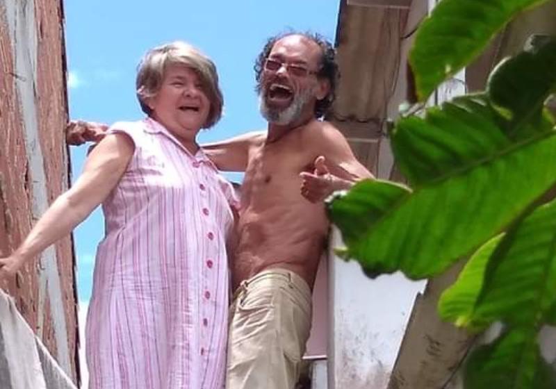 namorados na adolescência, Graça e Murilo se reencontraram após 40 anos, se casaram e a história de amor rendeu um livro