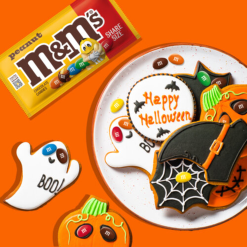M&M'S Peanut Chocolate Halloween Candy, Share Size, 24 Ct Bulk Box