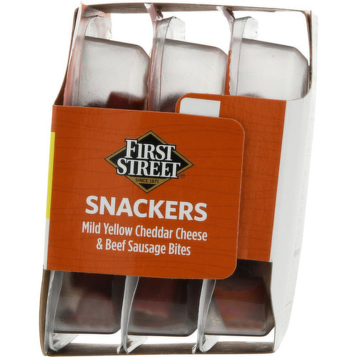 First Street Snackers, Mild Yellow Cheddar Cheese & Beef Sausage Bites, 3 Pack
