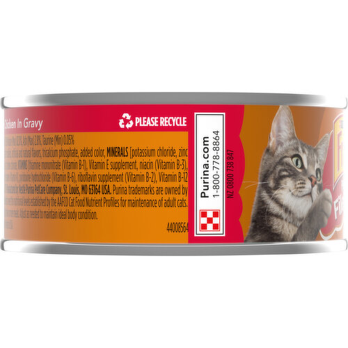Friskies Cat Food, with Chicken in Gravy, Prime Filets