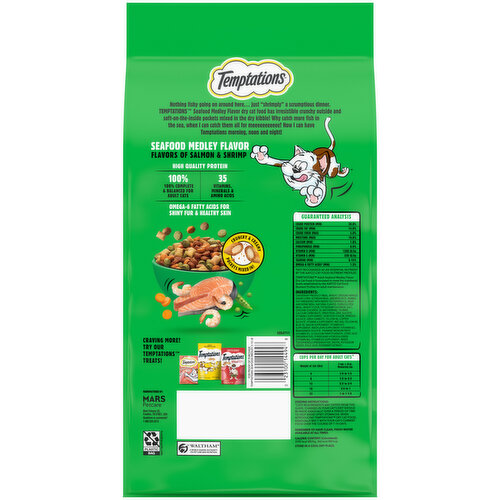 Temptations TEMPTATIONS Seafood Medley Flavor Adult Dry Cat Food, 3.15 lb. Bag