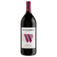 Woodbridge Pinot Noir, California, 1.5 Litre
