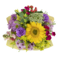 Cub Floral You Amaze Me Bouquet, 1 Each