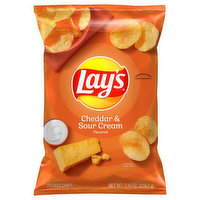 Lay's Potato Chips, Cheddar & Sour Cream Flavored, 7.75 Ounce