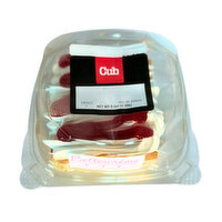 Cub Bakery Strawberry Buttercreme Cake Slice, 1 Each