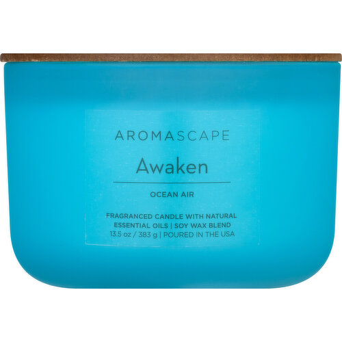 Fragrance candle with natural essential oils. Soy wax blend. chesapeakebaycandle.com. Poured in the USA. Vessel and lid made in China.