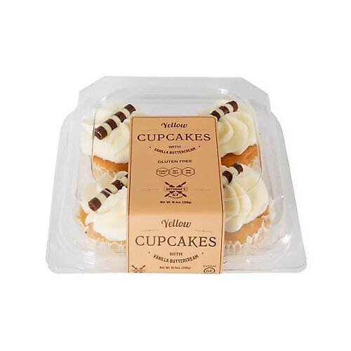 Antoninas Yellow Cupcakes with Vanilla Buttercream