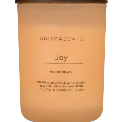 Fragranced candle with natural essential oils. Soy wax blend. chesapeakebaycandle.com. Poured in the USA. Made in the USA with global components.