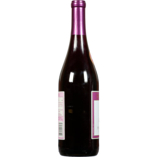 pinot noir wine barefoot