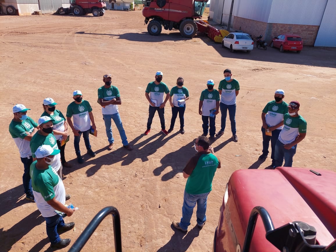 Curso de manutenção de colhedoras&nbsp; no município de Água Boa (MT)