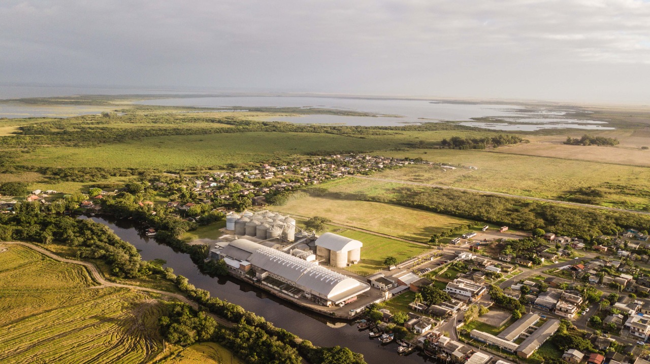 Com investimento em tecnologia, infraestrutura e gestão, cooperativa espera atingir um faturamento superior a R$ 150 milhões em 2021. - Foto:&nbsp;Eduardo Rocha