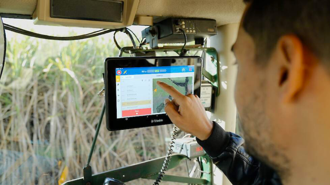 Trimble Agricultura lança novas telas GFX-1060 e GFX-1260 com alta performance para o trabalho no campo