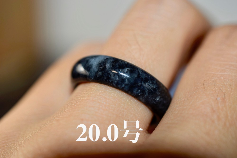材質プラチナ天然翡翠リング6.91ctダイヤモンド1.34ct