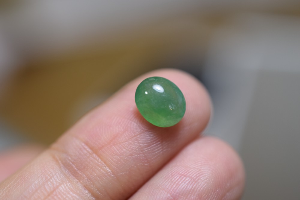 R23-183 宝石質 ミャンマー産 天然 A貨 緑 本翡翠 ルース 裸石 硬玉 
