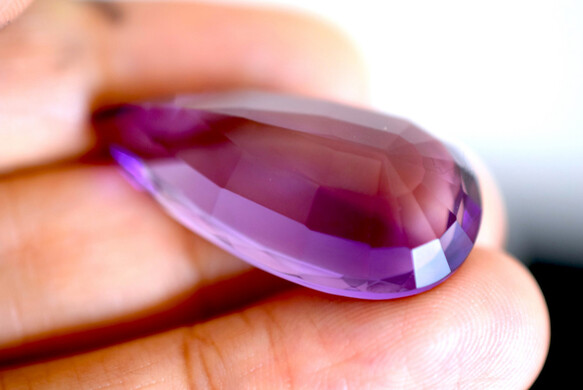 162 特売 上品 大玉 天然 アメジスト 雫 アメシスト 紫水晶 ２月誕生石