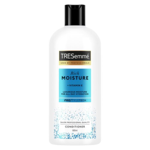 TRESemme  Conditioner Rich Moisture 680 ml 