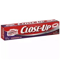 Close-Up Toothpaste, Freshening Gel With Mouthwash, 6 Ounce