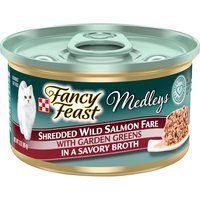 Fancy Feast Wet Cat Food, Medleys Shredded Wild Salmon Fare with Greens In Broth, 3 Ounce