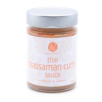 Watcharee Thai Mas Curry Sauce, 12.2 Ounce