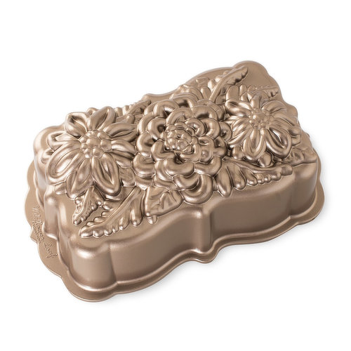 Nordic Ware Wildflower Loaf Pan