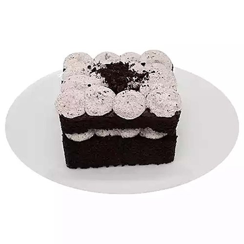 Bakery Fresh Double Layer Chocolate Cake with Cookies-n-Cream Icing, 52 oz  - Kroger