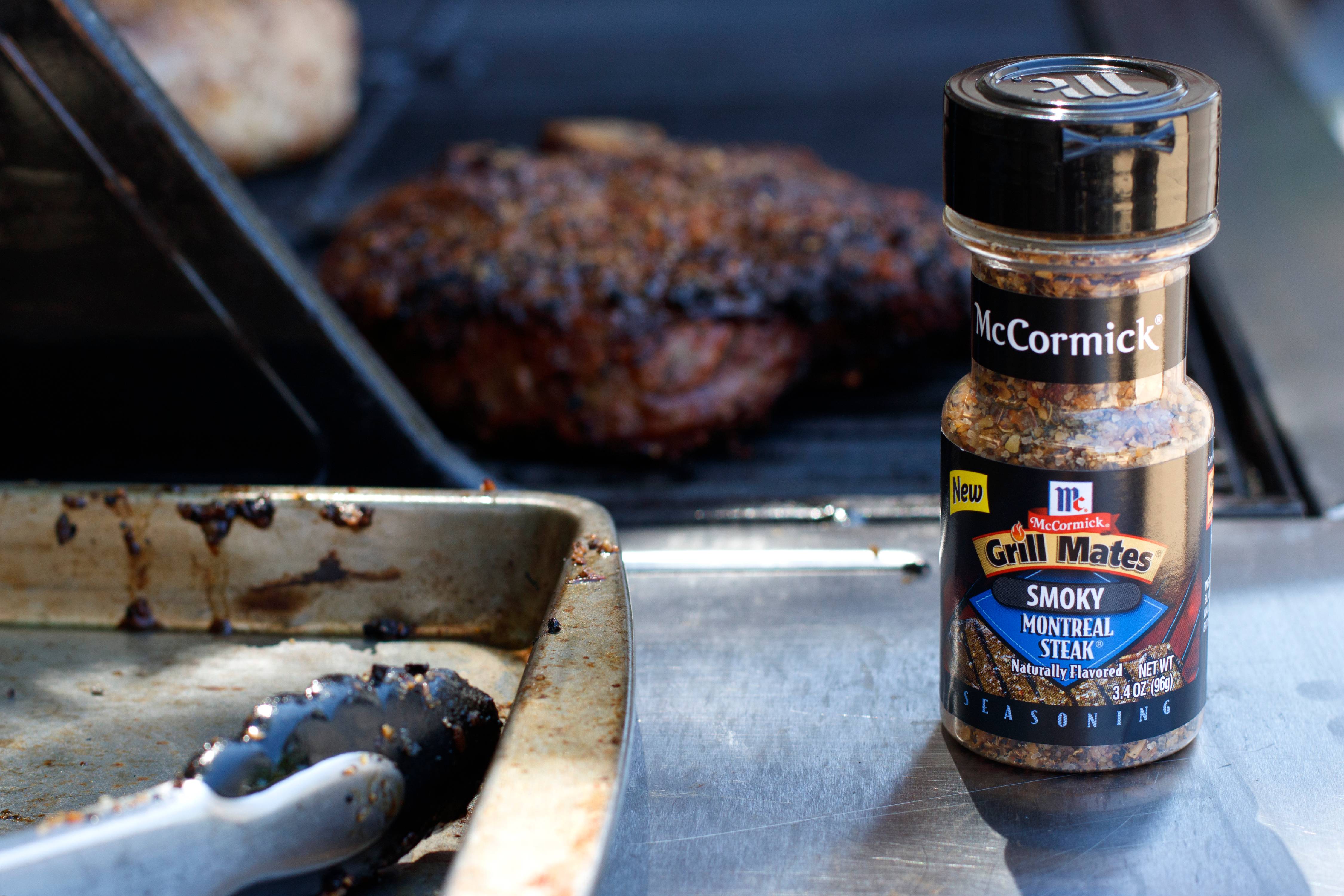 McCormick Grill Mates Montreal steak and Chicken Seasoning - Set 