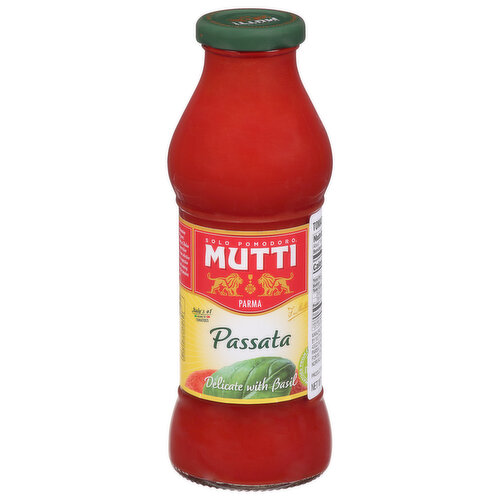Mutti Tomato Puree with Basil