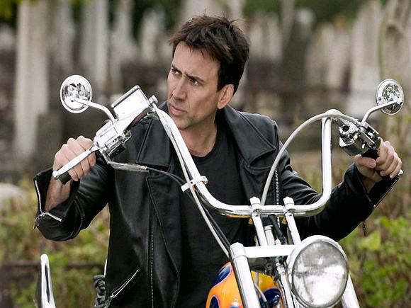 Motos Clássicas Brasil etc - o ator Nicolas Cage, o Motoqueiro Fantasma 😎