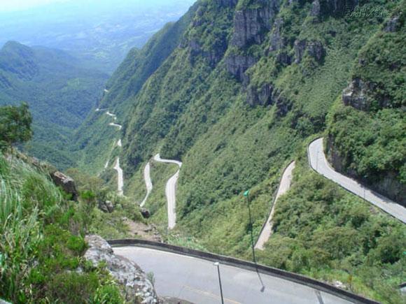 "Causos" de um viajante sobre duas rodas