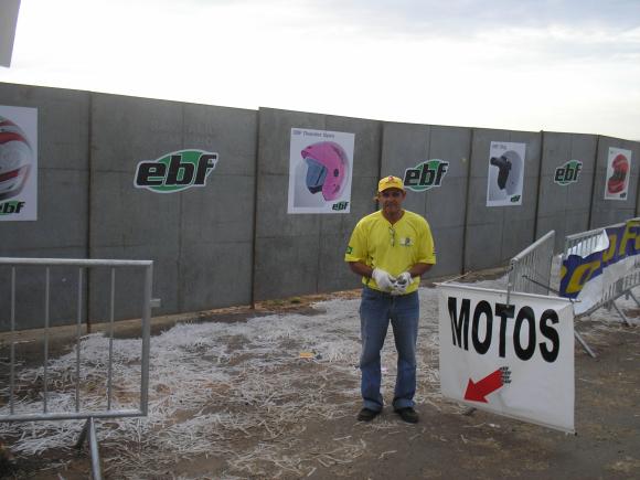 Estacionamento perfeito para o motociclista