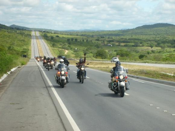 Motos invadem cidades do Nordeste