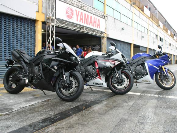 Chega às concessionárias a nova Yamaha YZF-R1