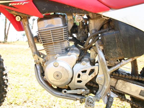 PEGUEI UMA CRF 150f PARA FAZER TRILHA 