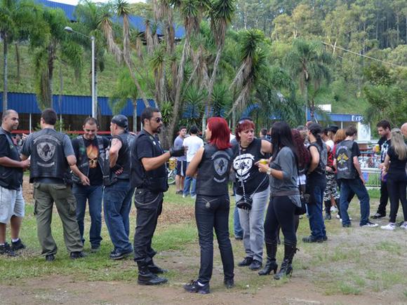 Exagerados MC comemora aniversrio em grande estilo