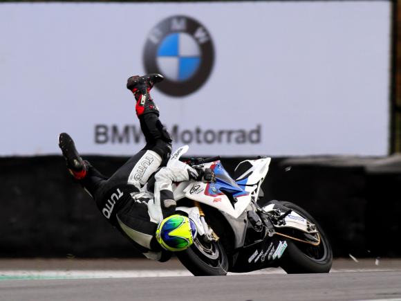 Imagem forte: pilotos morrem após acidente gravíssimo em etapa da Moto 1000  GP no Paraná