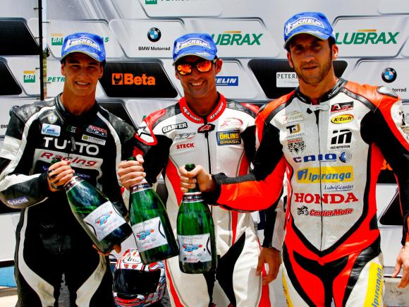 Moto 1000 GP: Perluigi vence a GP 1000 em Interlagos - Motonline