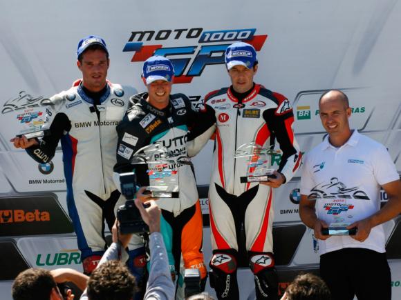 Moto 1000 GP: Perluigi vence a GP 1000 em Interlagos - Motonline