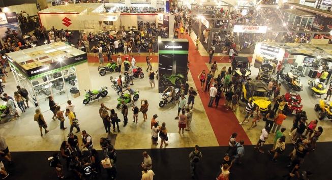 Salões e festivais de motos: cardápio de atrações