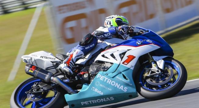 Moto 1000 GP – Pilotos de cinco países no pódio em Interlagos