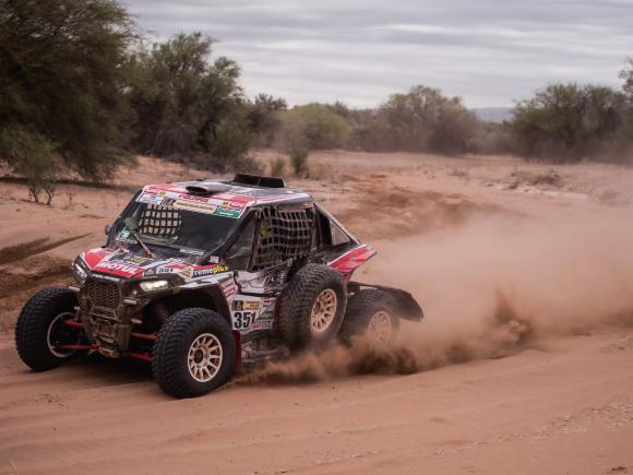 Leandro Torres e Lorival Roldan no Polaris RZR XP 1000