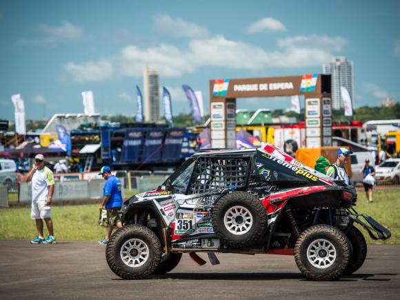 Leandro Torres e Lorival Roldan no Polaris RZR XP 1000